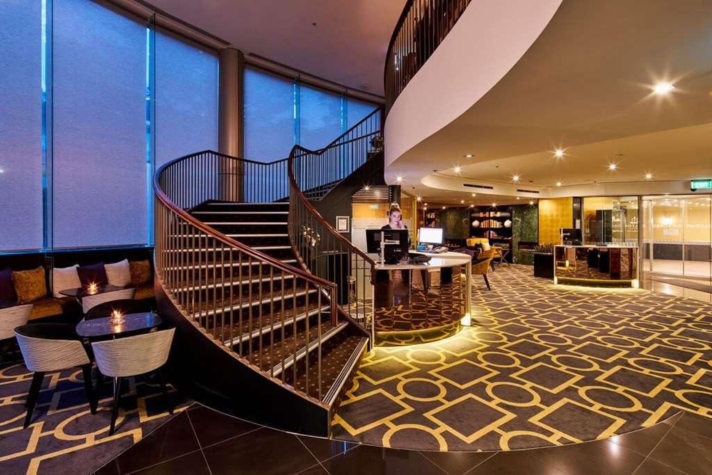 Bolton Hotel Wellington Wnętrze zdjęcie The lobby of the hotel